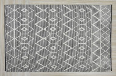 Yüksek çözünürlüklü orijinal el dokuması kilim ve halı motifleri ve renkleri