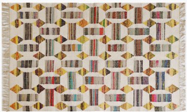 Original Hand Loom Rugs and Carpet with trending patterns and colors in high resolution