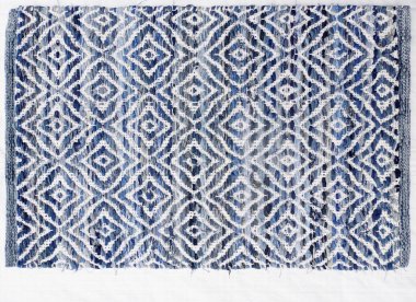 Yüksek çözünürlüklü modele ve renklere sahip orijinal el halıları ve halıları