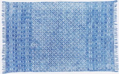 Yüksek çözünürlüklü modele ve renklere sahip orijinal el halıları ve halıları