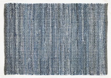 Yüksek çözünürlüklü modele ve renklere sahip orijinal el halıları ve halıları