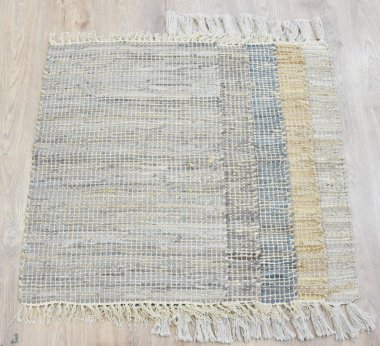 Yüksek çözünürlüklü orijinal el dokuması kilim ve halı motifleri ve renkleri