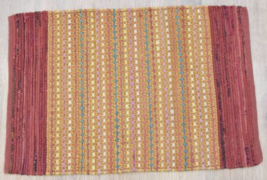 Yüksek çözünürlüklü orijinal el dokuması kilim ve halı motifleri ve renkleri