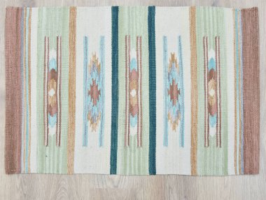 Yüksek çözünürlüklü orijinal el dokuması kilim ve halı motifleri ve renkleri