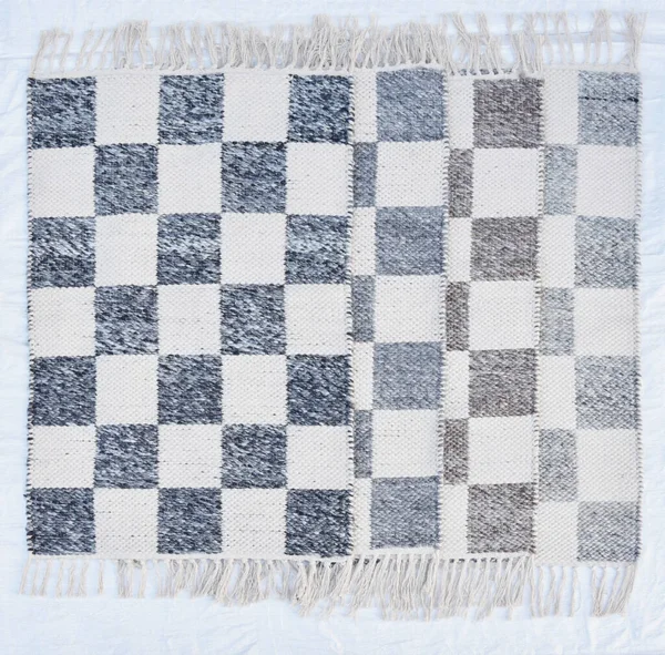 Yüksek çözünürlüklü moda desenleri ve renkleri olan Alan Halıları ve El Loom Halısı