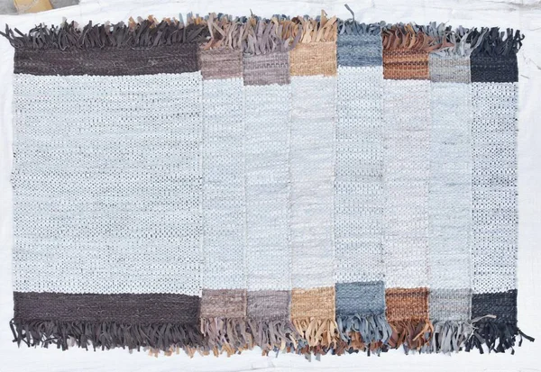 Yüksek çözünürlüklü moda desenleri ve renkleri olan Alan Halıları ve El Loom Halısı