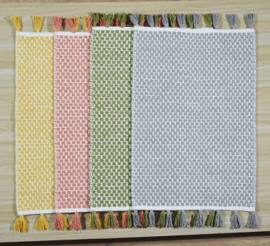 Yüksek çözünürlüklü moda desenleri ve renkleri olan Alan Halıları ve El Loom Halısı