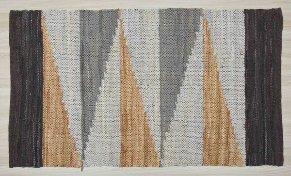 Yüksek çözünürlüklü motifleri ve renkleri olan el halıları ve halıları