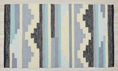 Yüksek çözünürlüklü motifleri ve renkleri olan el halıları ve halıları