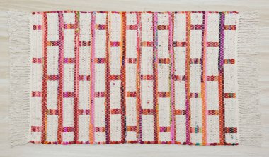 Yüksek çözünürlüklü motifleri ve renkleri olan el halıları ve halıları