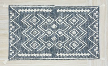 Yüksek çözünürlüklü motifleri ve renkleri olan el halıları ve halıları