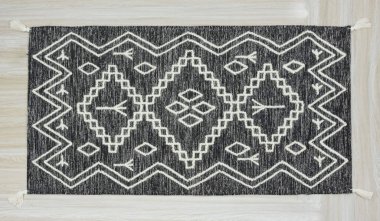 Yüksek çözünürlüklü modele ve renklere sahip orijinal el halıları ve halıları