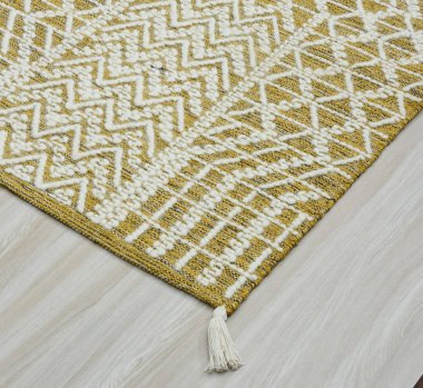 Yüksek çözünürlüklü modele ve renklere sahip orijinal el halıları ve halıları