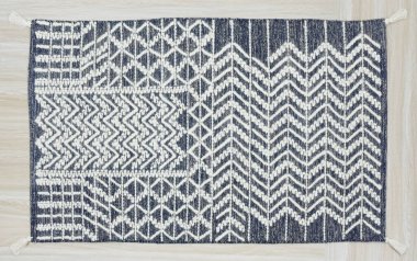 Yüksek çözünürlüklü modele ve renklere sahip orijinal el halıları ve halıları