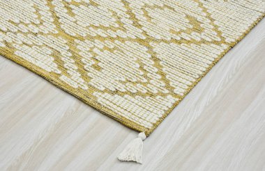 Yüksek çözünürlüklü modele ve renklere sahip orijinal el halıları ve halıları