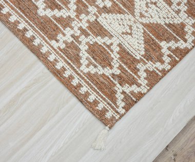 Yüksek çözünürlüklü modele ve renklere sahip orijinal el halıları ve halıları