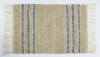 Yüksek çözünürlüklü modele ve renklere sahip orijinal el halıları ve halıları