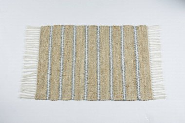 Yüksek çözünürlüklü modele ve renklere sahip orijinal el halıları ve halıları