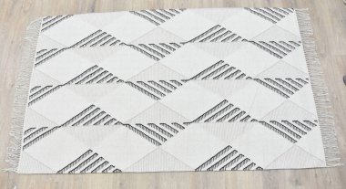 Yüksek çözünürlüklü modele ve renklere sahip orijinal el halıları ve halıları