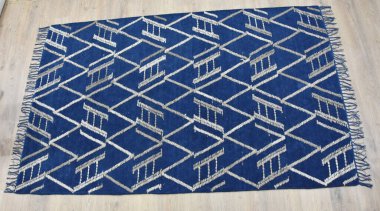 Yüksek çözünürlüklü modele ve renklere sahip orijinal el halıları ve halıları