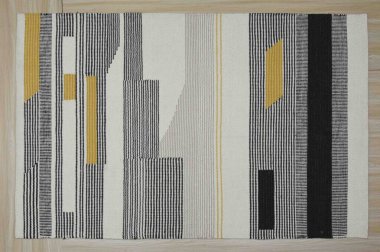 Yüksek çözünürlüklü modele ve renklere sahip orijinal el halıları ve halıları