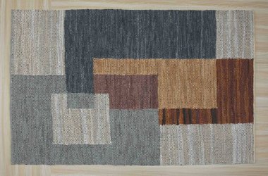 Yüksek çözünürlüklü modele ve renklere sahip orijinal el halıları ve halıları