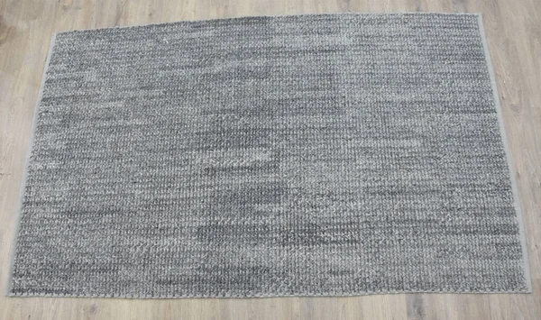 Yüksek çözünürlüklü modele ve renklere sahip orijinal el halıları ve halıları