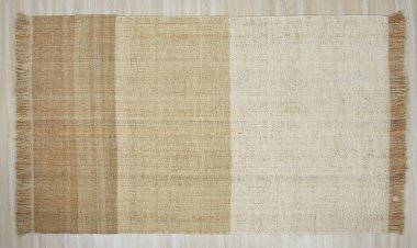 Yüksek çözünürlüklü modele ve renklere sahip orijinal el halıları ve halıları