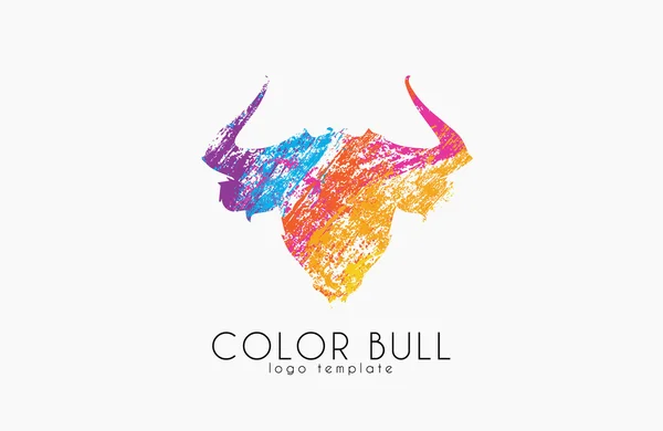 Bull Logotypdesign. Färg tjur. Crealive djur logotyp. — Stock vektor