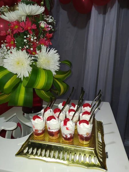 Deliciosos Postres Para Una Fiesta — Foto de Stock