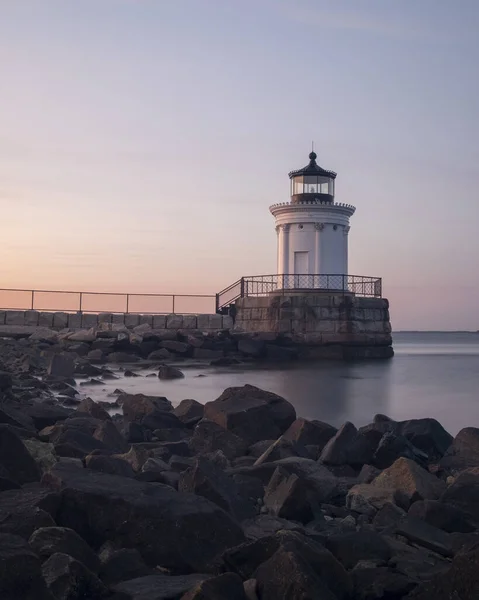 Portland Limanı, Maine 'de gün batımına yakın Bug Light deniz feneri
