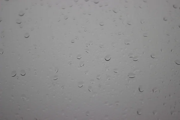 Pencereye Yağmur yağdır