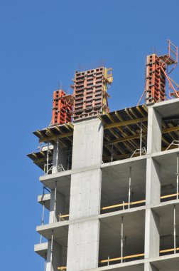 Bina inşaat sitesi çalışması 
