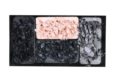 dört renk kutusunu göz gölgeler beyaz izole