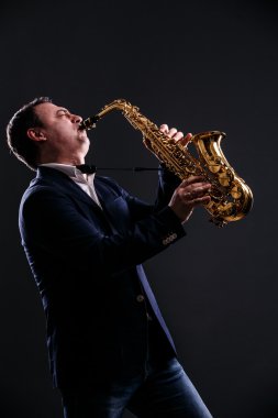 müzisyen caz saksafon çalış.