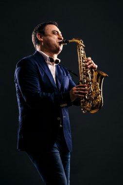 müzisyen caz saksafon çalış.
