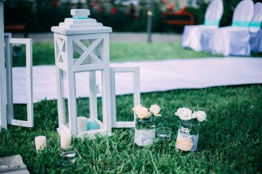 Güzel gün düğün tuzak kurdu. Açık.