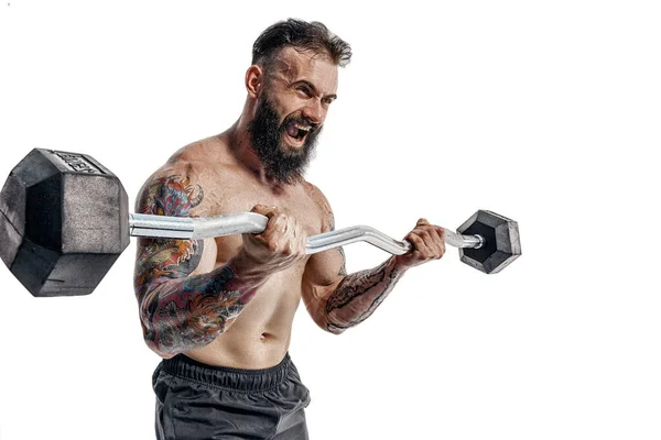 Shirless atletische man doet biceps workouts met lange halter op wh — Stockfoto