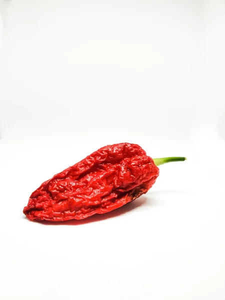 Bhut Jolokia Πιπέρι Φάντασμα Απομονώνονται Λευκό Φόντο Φρέσκο Carolina Reaper — Φωτογραφία Αρχείου