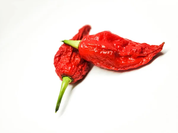 Bhut Jolokia Πιπέρι Φάντασμα Απομονώνονται Λευκό Φόντο Φρέσκο Carolina Reaper — Φωτογραφία Αρχείου