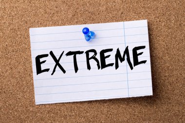 Extreme - ilan panosu üzerinde pinned kalçası not kağıdı