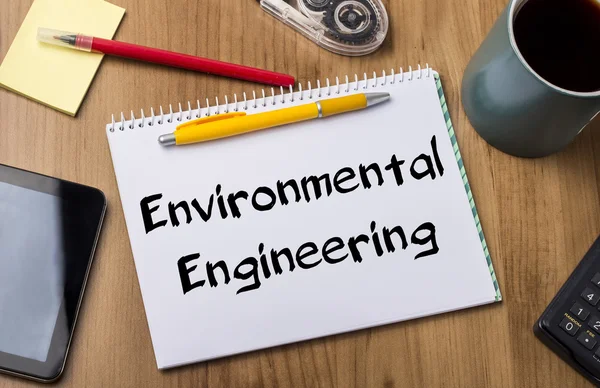 Inżynieria środowiska - skrypt dłużny podkładka z tekstem — Zdjęcie stockowe