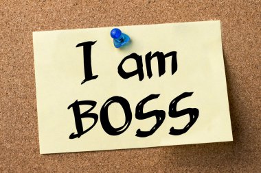 Ben patron - yapışkanlı etiket bulletin board tutturulmuş