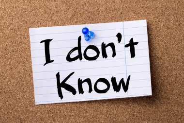 Bilmiyorum - kalçası not kağıdı bulletin board tutturulmuş