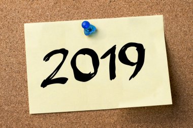 2019 - yapışkanlı etiket Bulletin board tutturulmuş