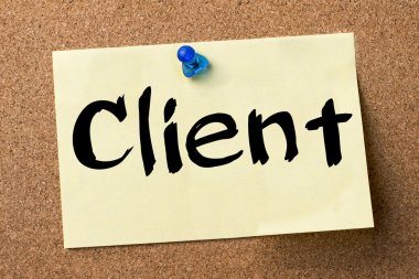 İstemci - yapışkanlı etiket bulletin board tutturulmuş.