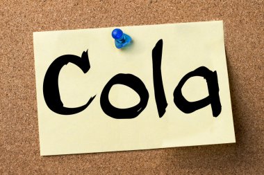 Kola - yapışkanlı etiket bulletin board tutturulmuş.