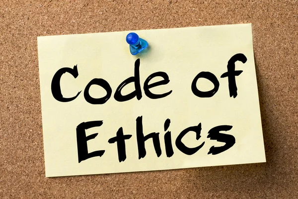 Código de Ética - etiqueta adesiva fixada no quadro de avisos — Fotografia de Stock