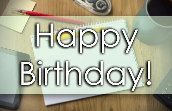 Proficiat met je verjaardag! -businessconcept met tekst — Stockfoto