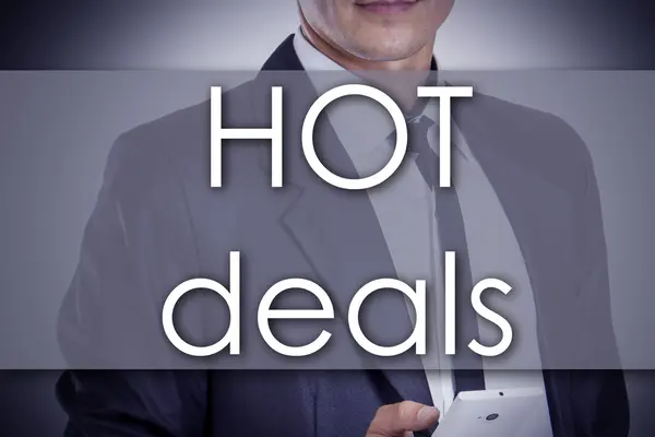 HOT Deals - Jovem empresário com texto - conceito de negócio — Fotografia de Stock